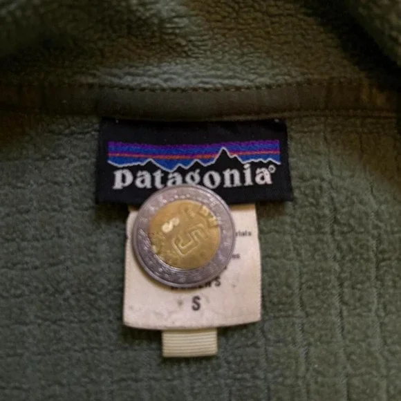 Vintage women's Green Patagonia fleece jacket SIZE S - Picture 3 of 6